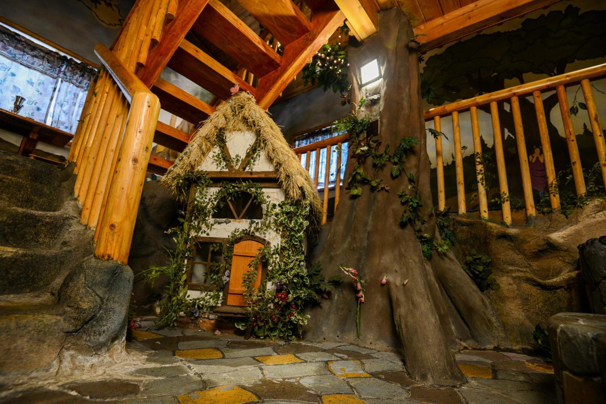 Castle Wood Theme Cottages- Couples Only Big Bear Lake Exterior foto